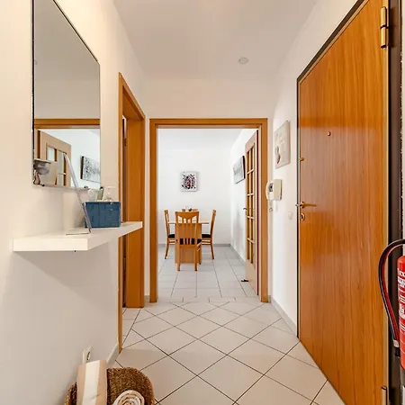 Holiday Home Portimao * פורטימאו