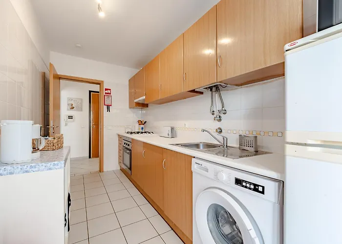 Апартаменты Holiday Home Portimao Портиман