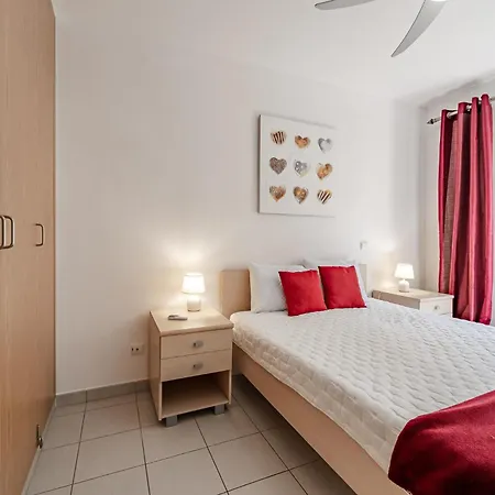 アパート Holiday Home Portimao ポルティマン